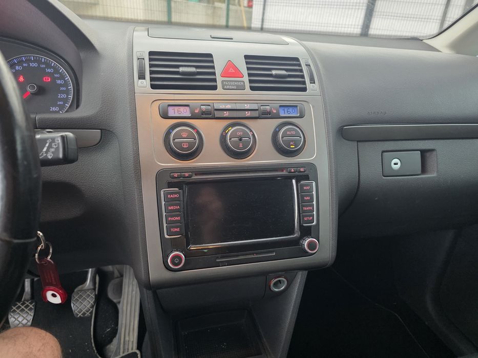 VW Touran 1.9 TDI, 7 locuri