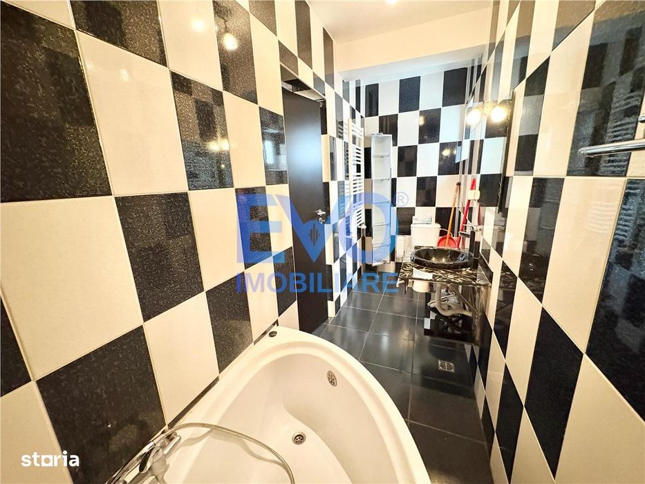 Apartament 3 camere, 2 balcoane, loc de parcare, boxa, Valea Lupului,