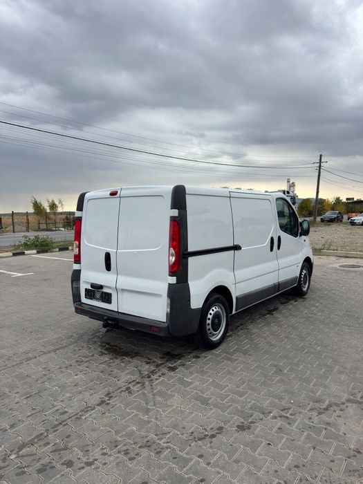 Opel Vivaro 2.0 Diesel 115CP Euro 5