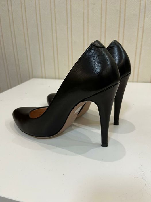 Продам Кожаные туфли