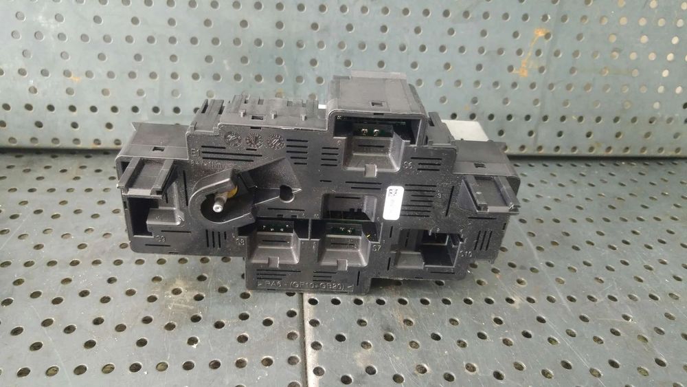 Panou sigurante relee mercedes glc c253 a0009822923