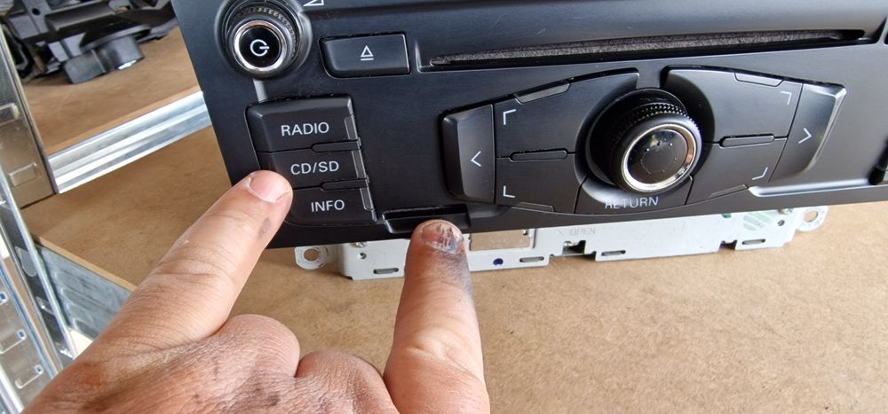 Cd player Audi a4 B8  audi a5 audi q5 Audi concert