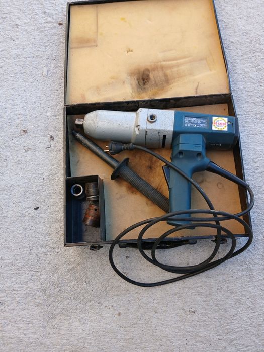 Електрически гайковерт Bosch 3/4