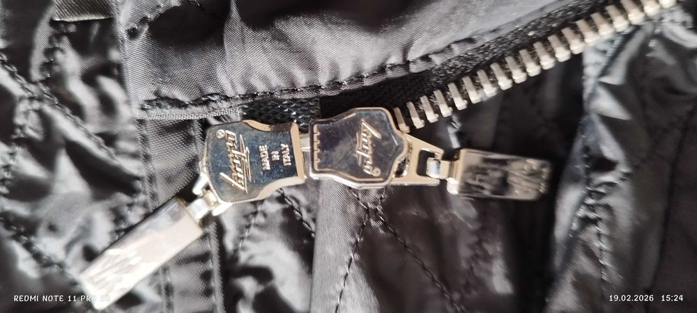 Дамски оригинален шлифер Moncler – нов, размер 3 – 60 €