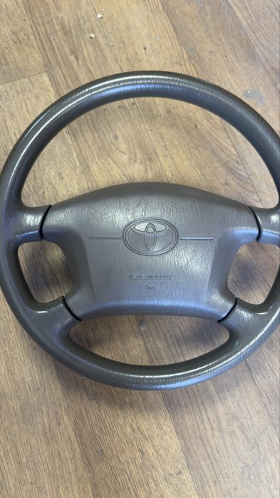 Продам Руль Toyota Camry SXV20