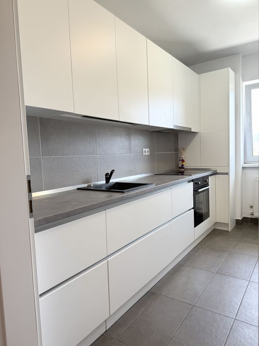 Propietar inchiriez studio Brasov