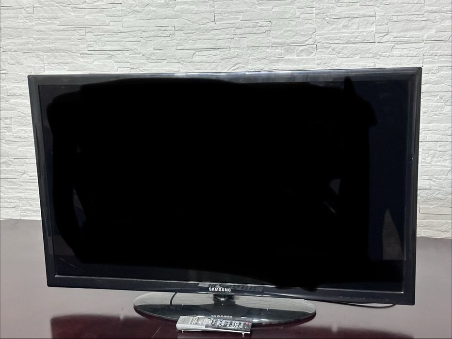 Телевизор SAMSUNG