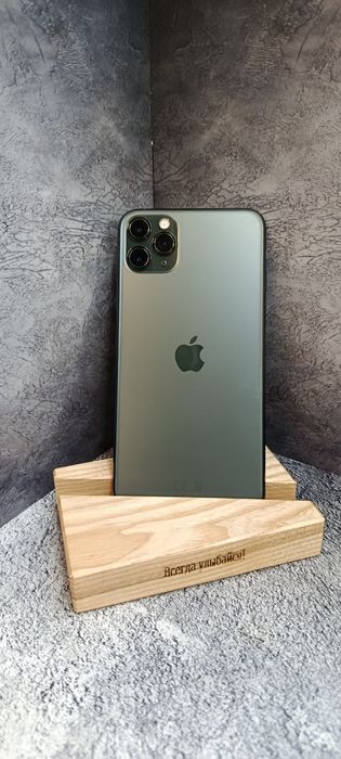 Продам айфон 11 про макс на 64 Гб в хорошем состоянии