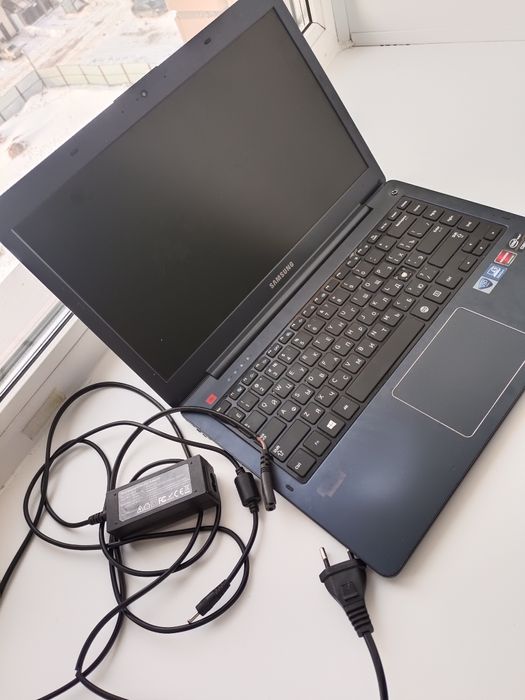 Продам ноутбук Samsung