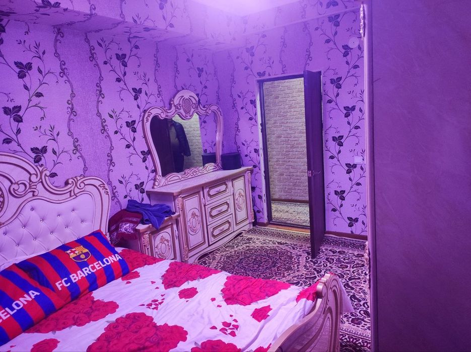 Тошкент вилояти Янги йўл тумани Гулбахор 2 хонали уй ўзимники сотаман.