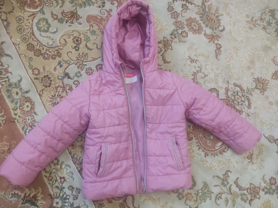 Куртка на девочку 128,134 ,116