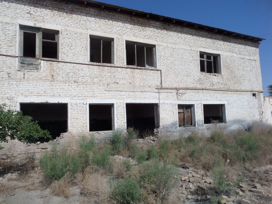 Хар кандай бизнеске колайлы болган имарат хам жер сатылады