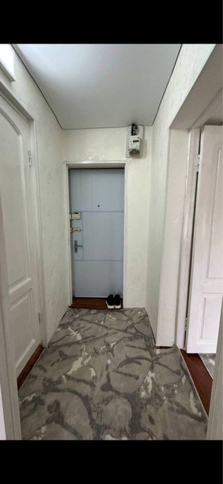 Чиланзар 8 кв  1 ком  орентир Парус