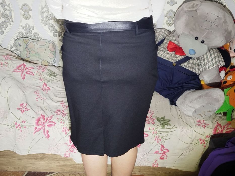 Продаю Классическую Юбку