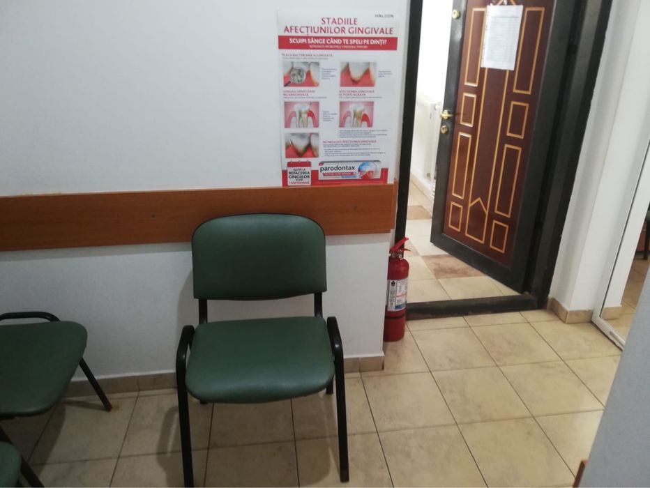 Vând /Închiriez  spatiu in policlinica stomatologica