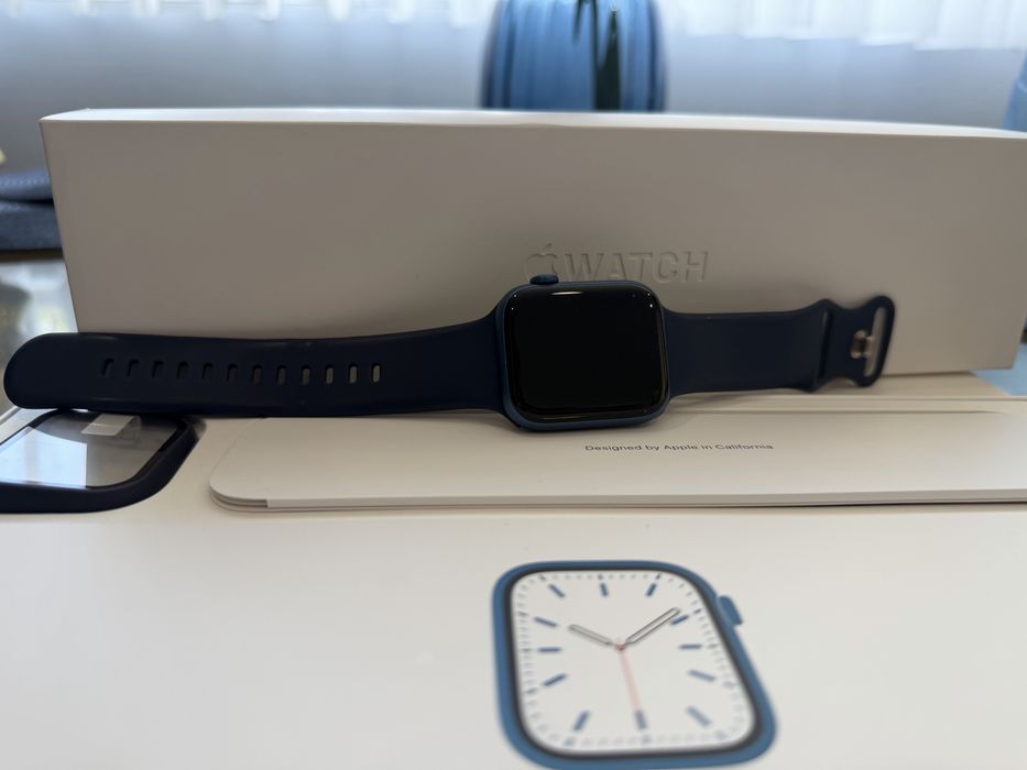 Apple watch Series 7 45 мм Като Нов