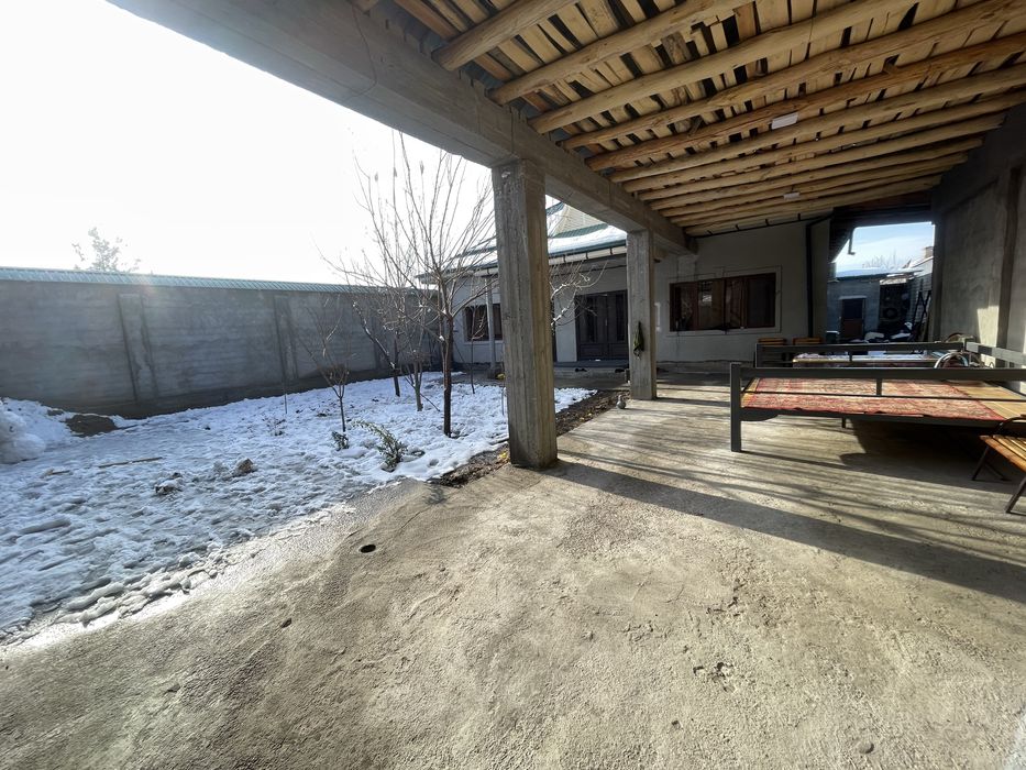 Уй сотилади, Продаётся дом, Ховли сотилади