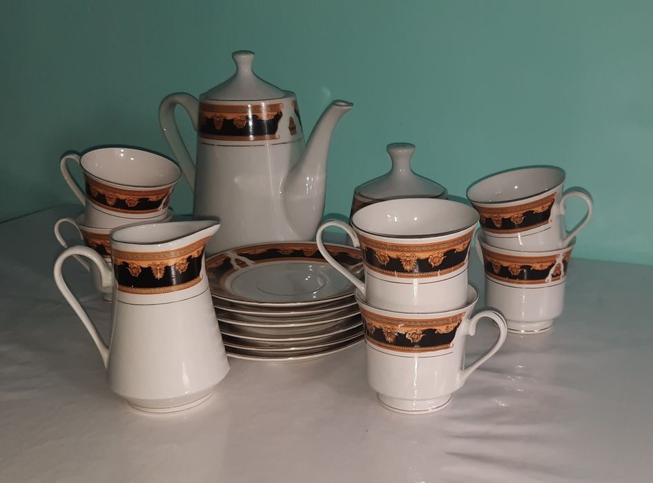 Чайный сервиз на 6 персон