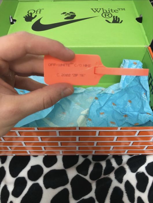 nike air force 1 mid off white