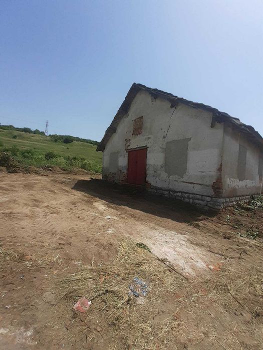 Продава се Промишлена сграда в Лом - 485 кв.м за 52 €/кв.м - Снимка #2