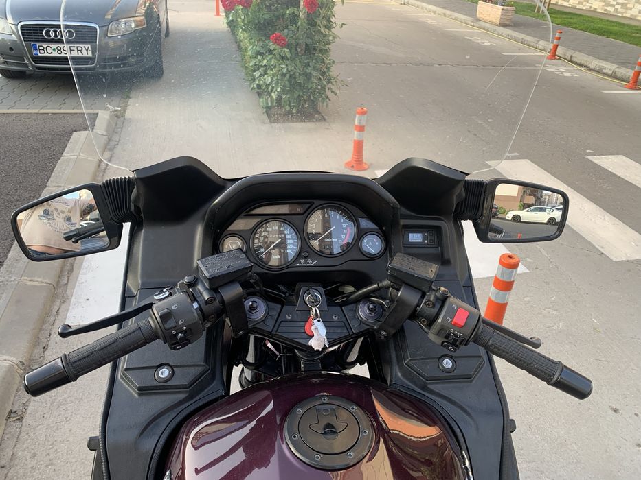 Vând Kawasaki GTR 1000, inmatriculat, fabricație 2000