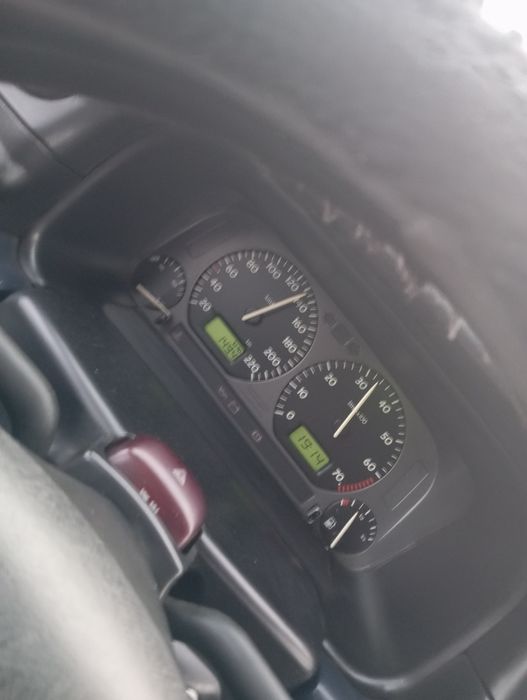 Автомобиль транспорт