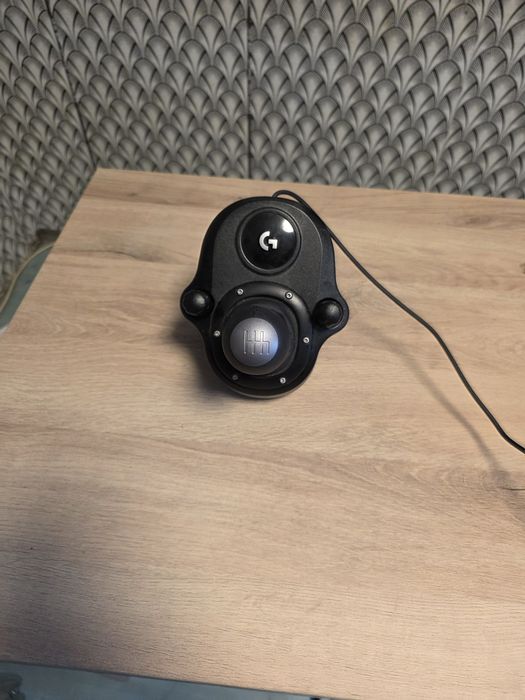 Волан Logitech g29 + shifter + ръчна спирачка