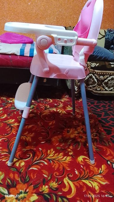 Детский стульчик.