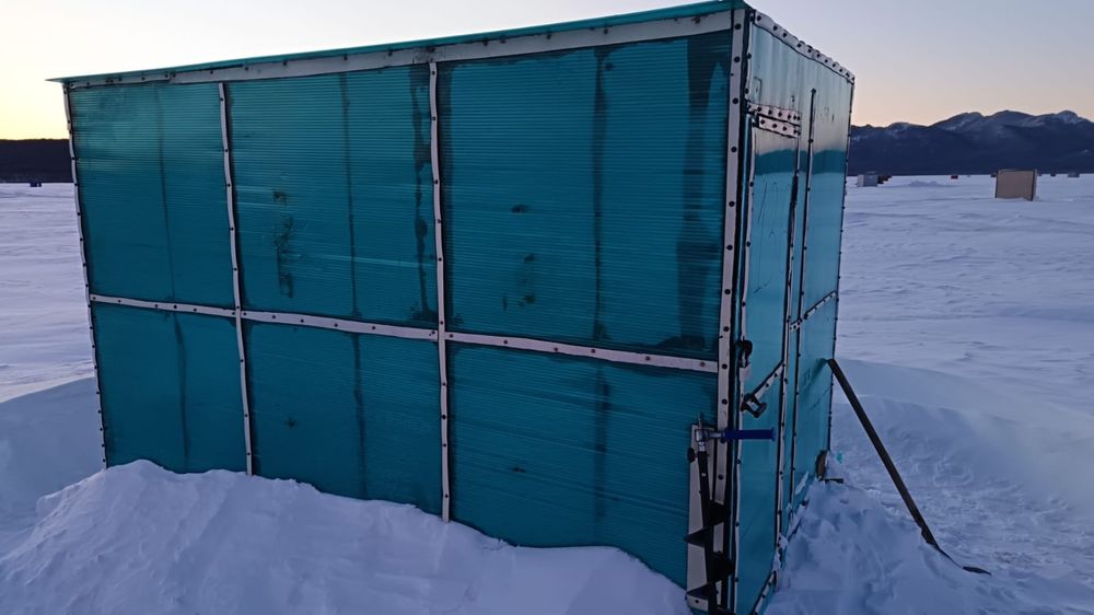 Продам домик для зимней рыбалки