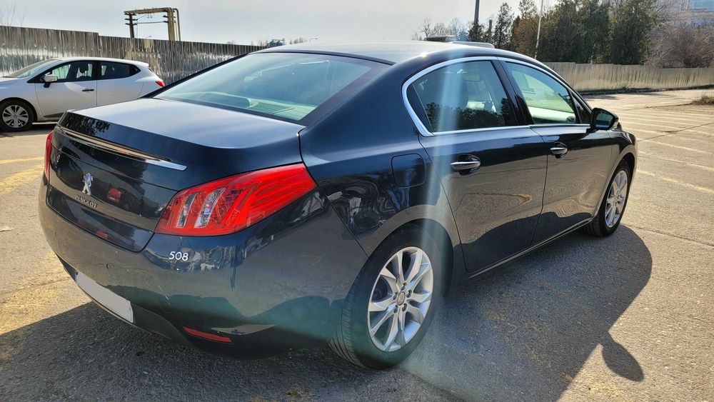 Peugeot 508 2.0 HDi Hybrid4 Allure