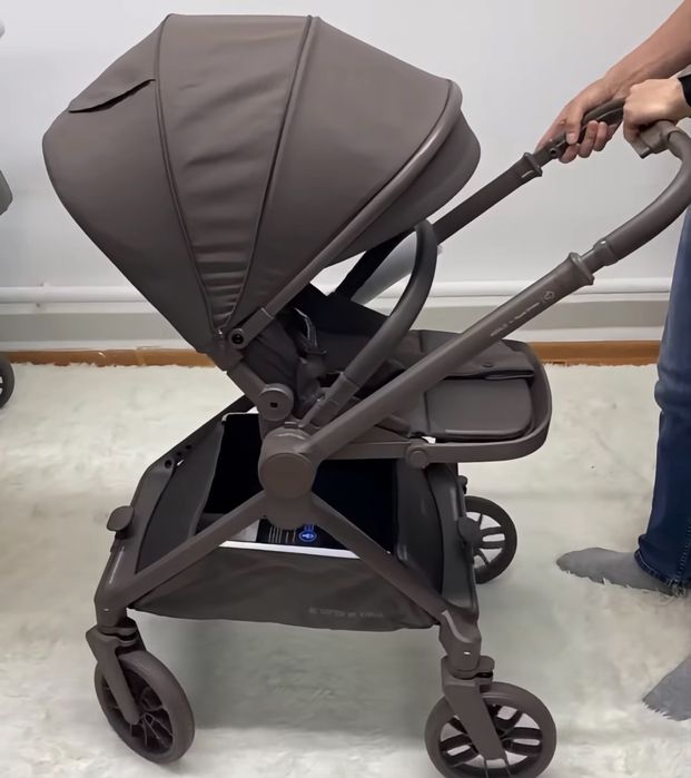 Продам супер стильную коляску