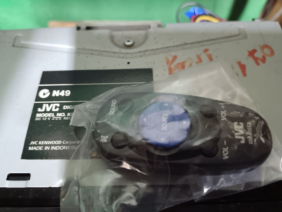 Продам магнитолу JVC KD-X100 без Bluetooth