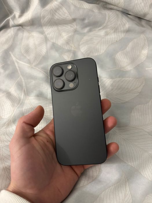 Iphone 16 PRO Baterie 100%