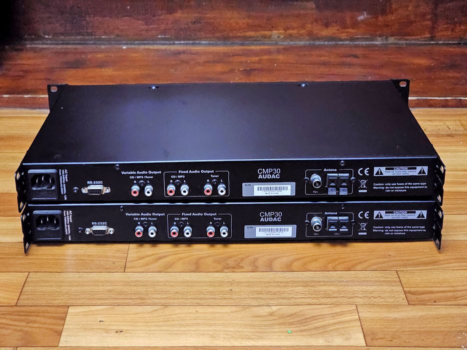 CD/MP3/радио проигрыватель AUDAC CMP30