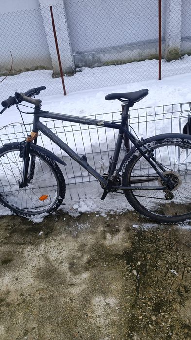 De vânzare bicicleta