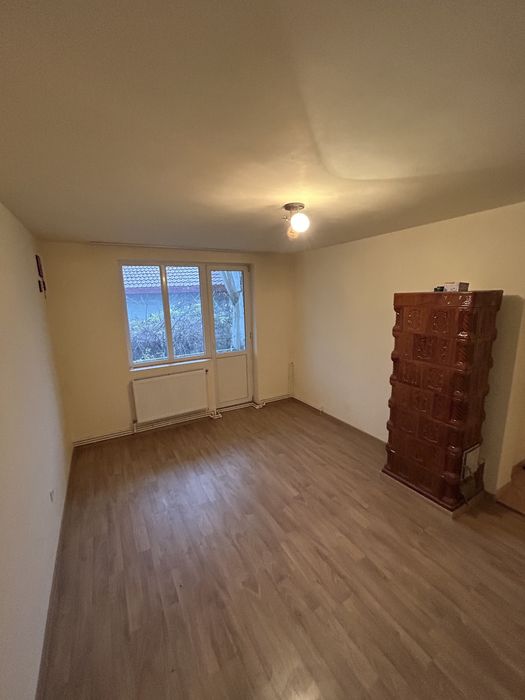 Apartament 3 camere Măcin