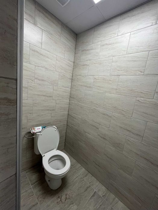 Дава се под наем Офис в Казанлък - 150 кв.м за 510 € - Снимка #3