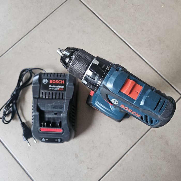 Masina gaurit/însurubat professionala Bosch GSR 18V-28