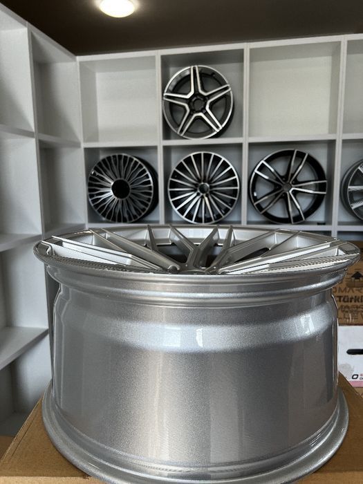 Jante BMW R19 5x120 Arceo Valencia Noi Seria 1 2 3 4 5 6 7 E46 E90 E91 E92 E93 F20 F21 F22 F23 F30 F31 F32 F33 F34 F36 F10 F11 F01 F02 F06 F12 F13
