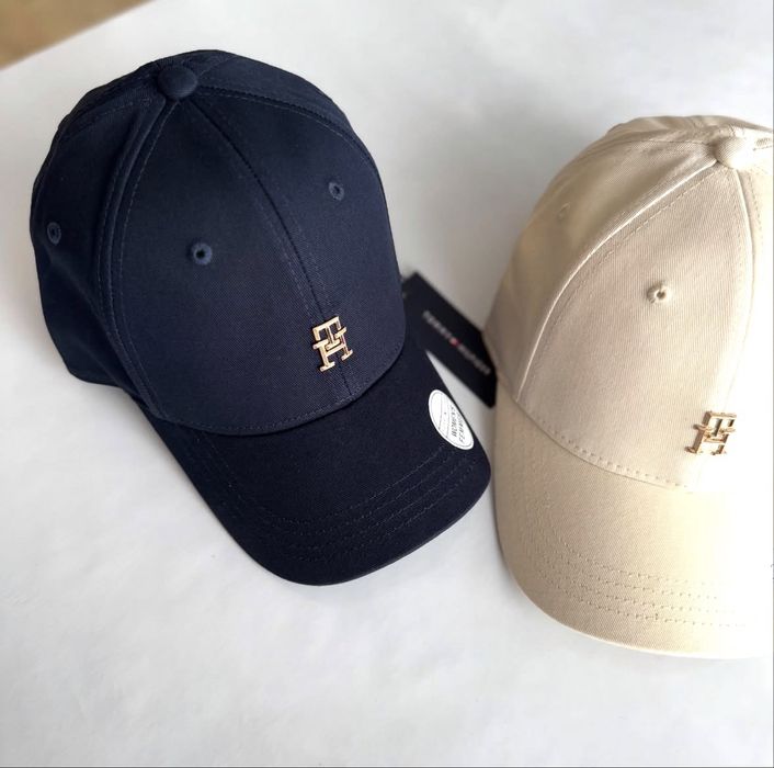 Кепки женские Tommy Hilfiger