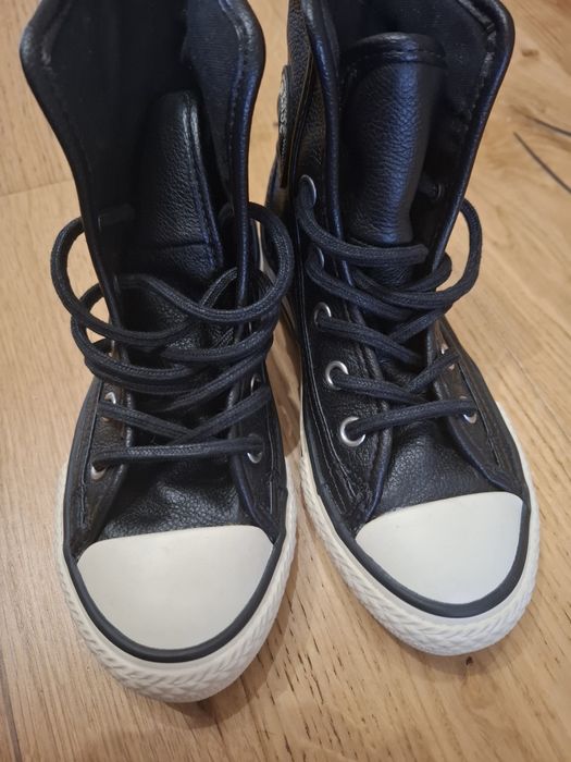 Converse piele mărime 28