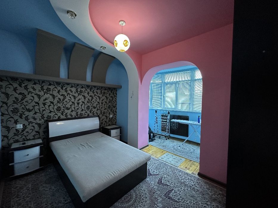 Айбек метро 3 хонали квартира арендага берамиз.