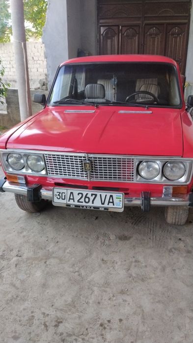 Жигули ваз 2106.