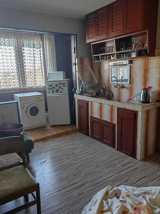 Продава се Двустаен апартамент в Търговище, Промишлена зона - 62 кв.м за 1069 €/кв.м - Снимка #5
