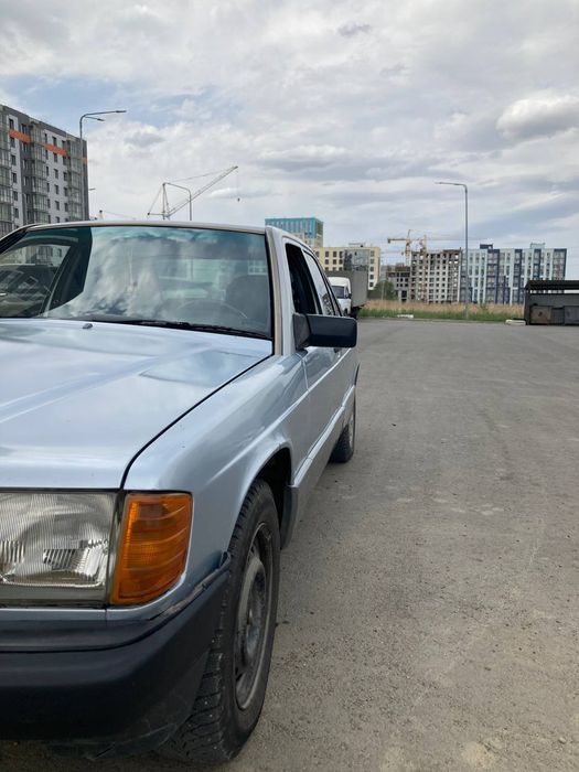 Продам Мерседес 190