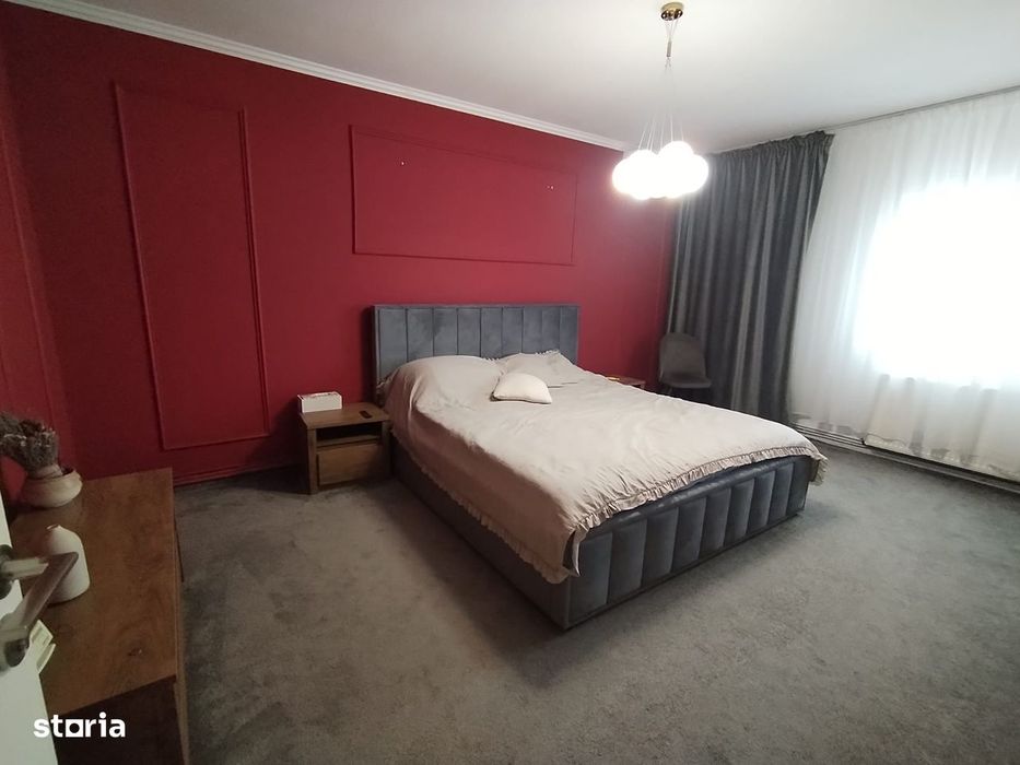 Apartament 4 camere decomandat- Dancu