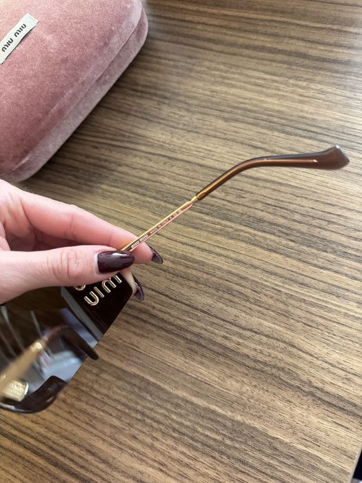 Слънчеви очила Miu miu