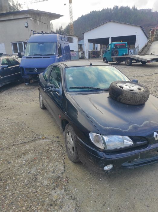 Рено Меган 1.6 90кс на части