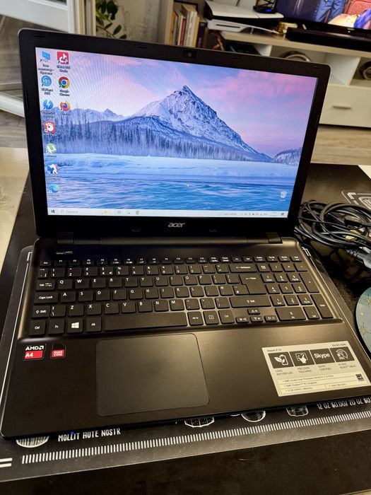 Лаптоп Acer Aspire E 15 (E5-521-424U)