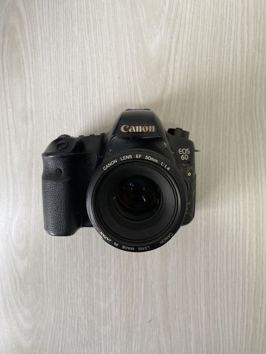 Canon 6D (body+obyektiv) kamerasi sotiladi